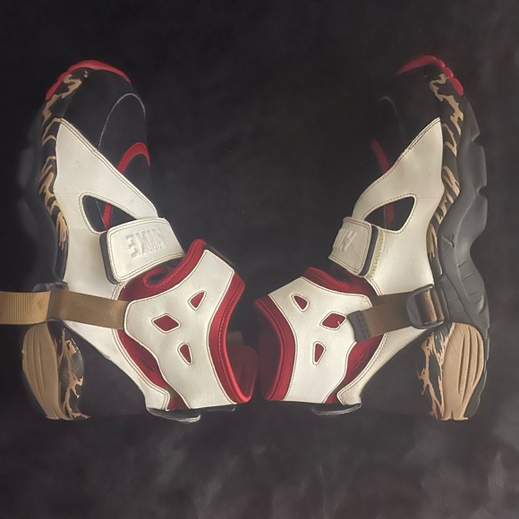 Pre-owned Air Carnivore Red White Black In Varsity Red/white-black Sz 11.5 main image 8
